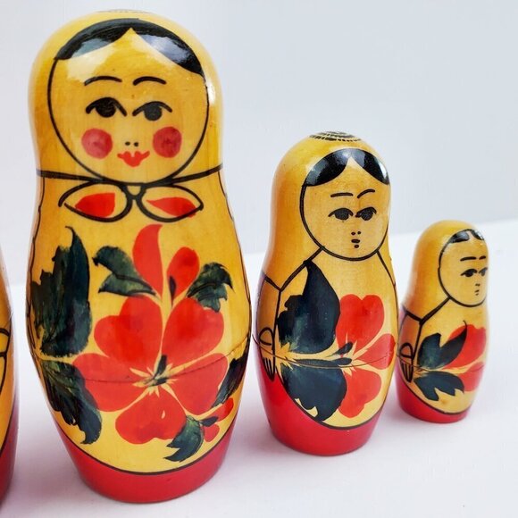 Russian Matryoshka Nesting Dolls Vintage 6 USSR Wood Hand Painted Folk Art - Picture 11 of 13